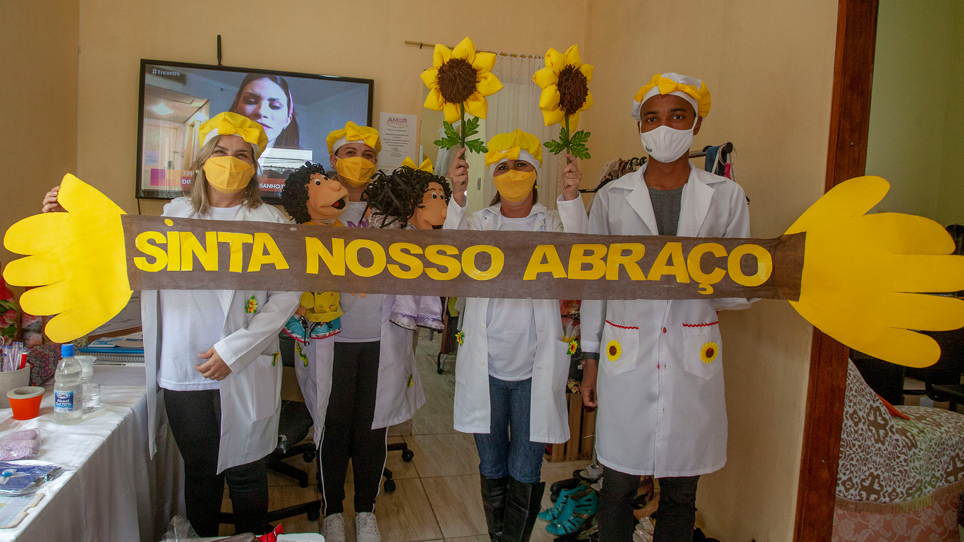 Casa Rosa realiza evento com pacientes em celebração ao Setembro Amarelo