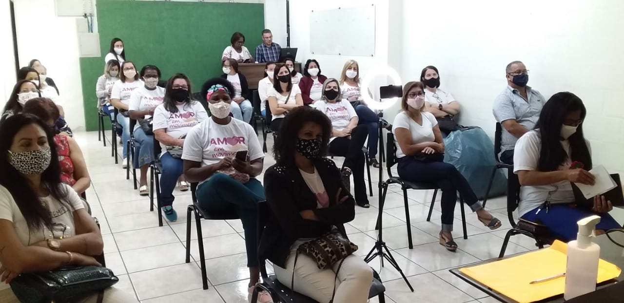 Casa Rosa faz curso de capacitação e volta a atender com restrições na pandemia